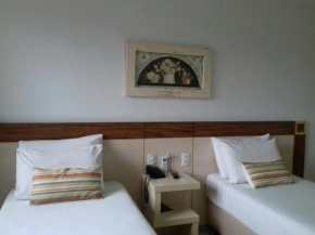 Отель Pratti Hotel  Линьярис